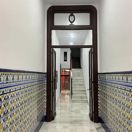 El Carmen Centro Con Garaje خيخون